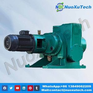 Roots Vacuum Pump